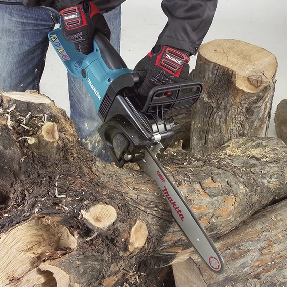 MAKITA UC3041A LÁNCFŰRÉSZ ELEKTROMOS 1800W 30cm VÁGÁSHOSSZ